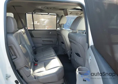 2013 Honda Pilot Touring z USA, uszkodzony, nr VIN 5FNYF4H96DB039369